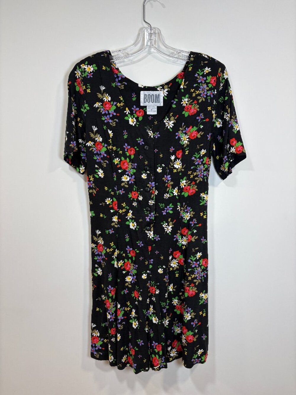 VTG! 90's 🌟 BOOM 🌟 FLORAL PRINT SHORT SLEEVE ROMPER BLACK SZ M